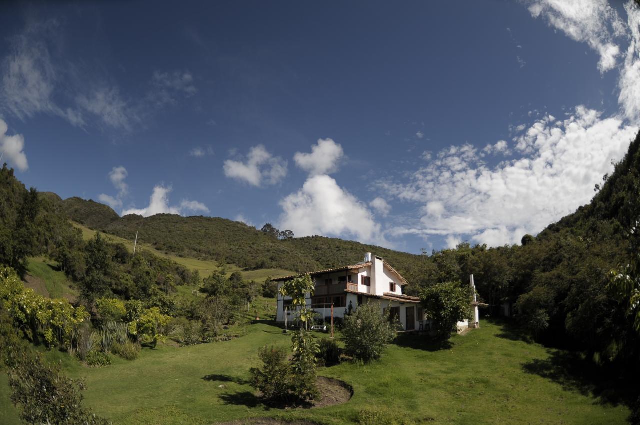 Vila Jardin Colibri Rnt 33633 Guatavita Exteriér fotografie
